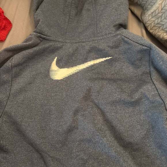 Nike Therma-FIT Full-Zip Hoodie kids Large - Picture 4 of 4